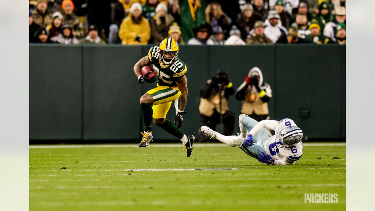 RUDY! RUDY! Rudy Ford intercepts second Dak Prescott pass