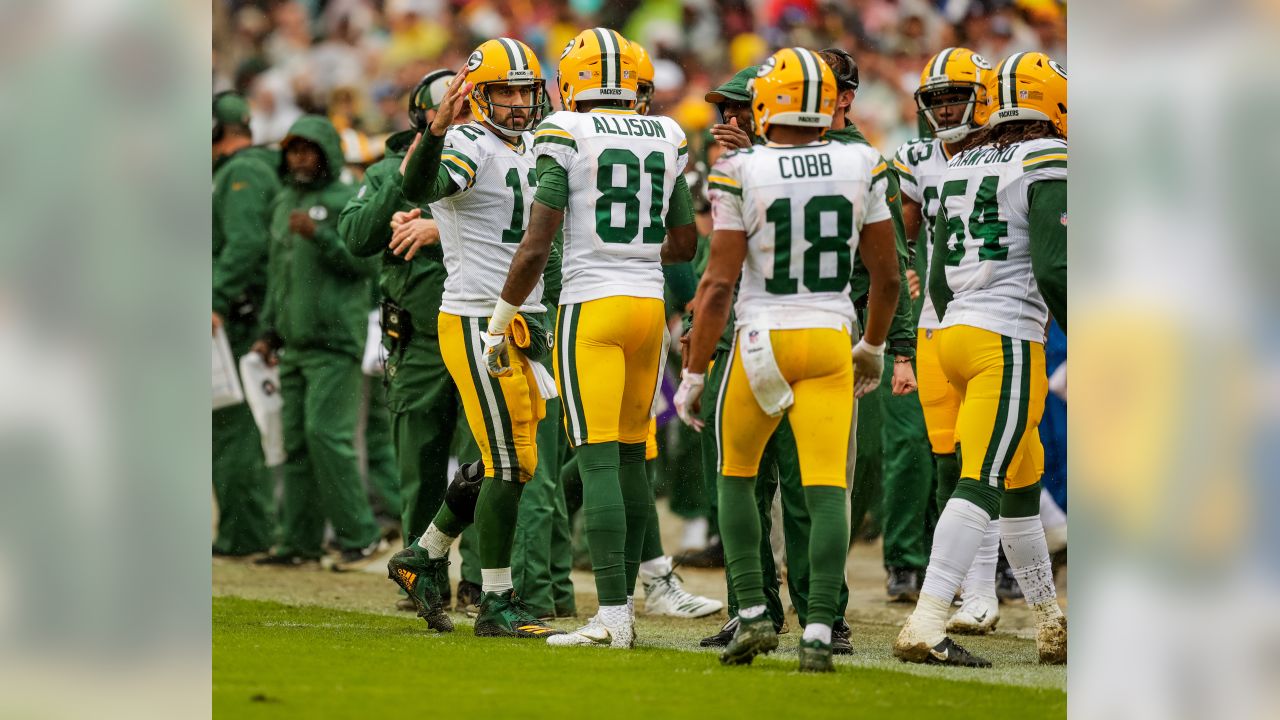 The last play of Packers-Commanders summed up a stinky NFL Sunday early  slate 