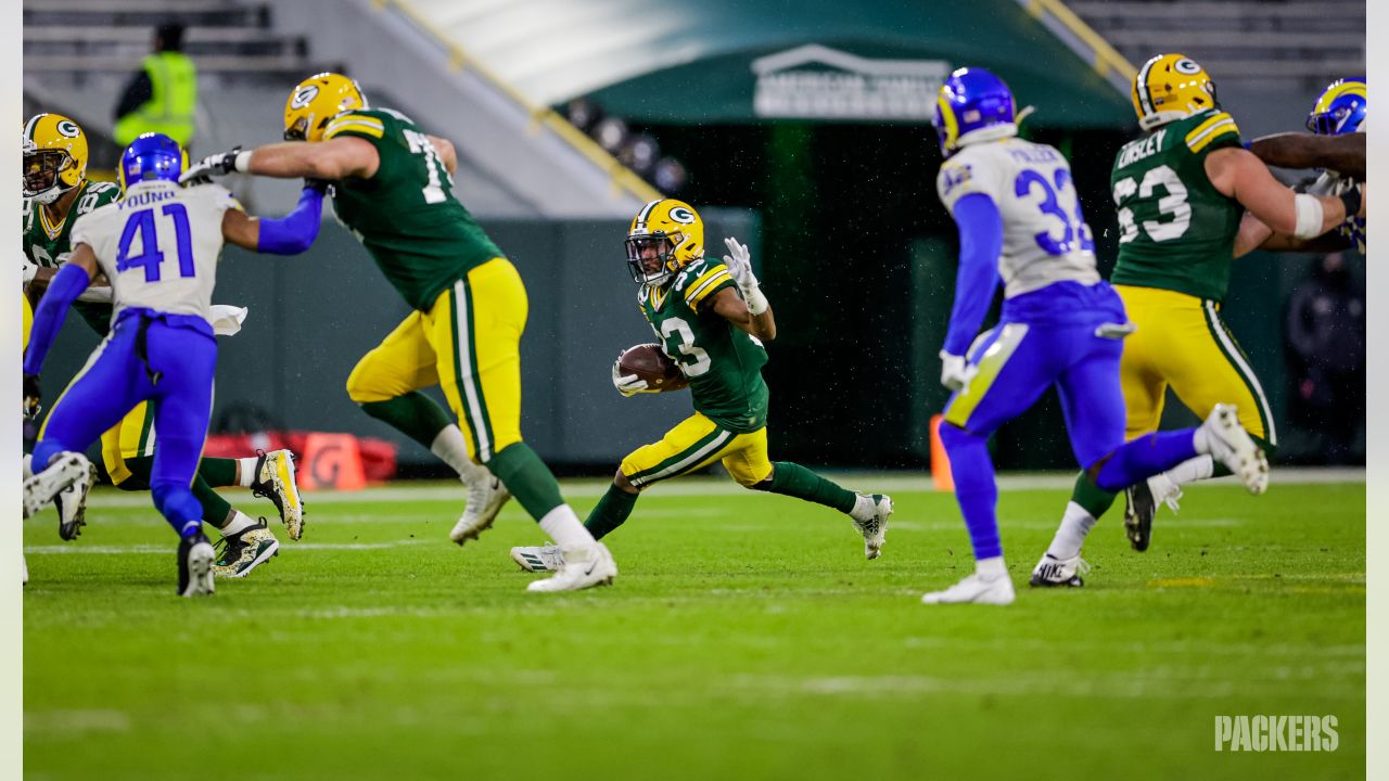 Packers put deep backfield to good use in win over Rams