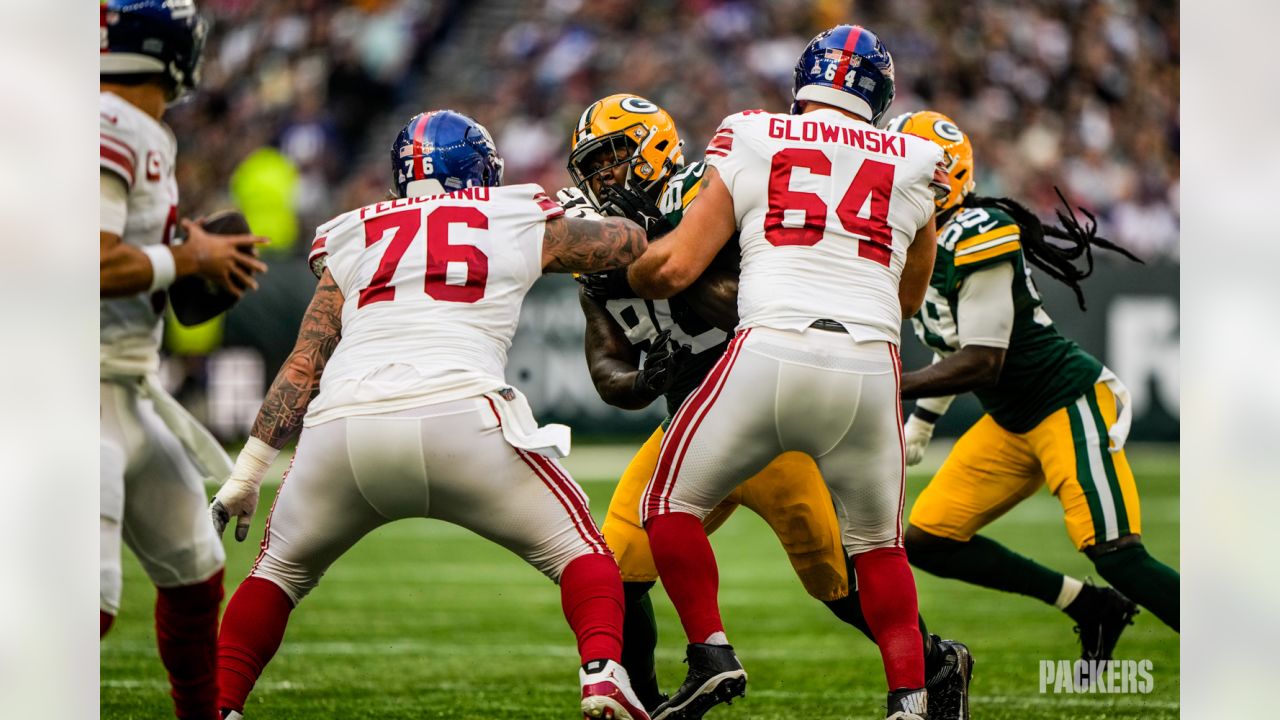 Giants come back to beat Packers in London stunner
