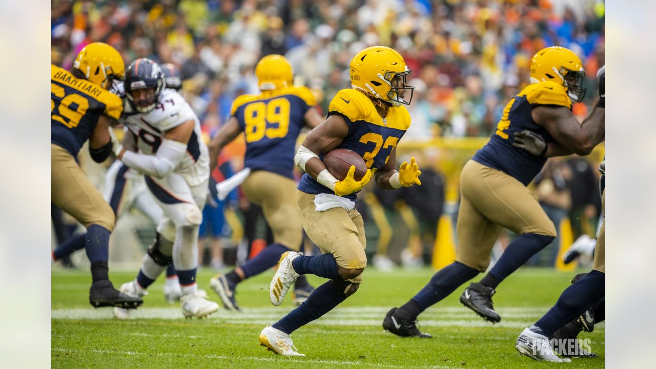 Aaron Jones happy to re-sign with Green Bay, believes Packers have  'unfinished business'