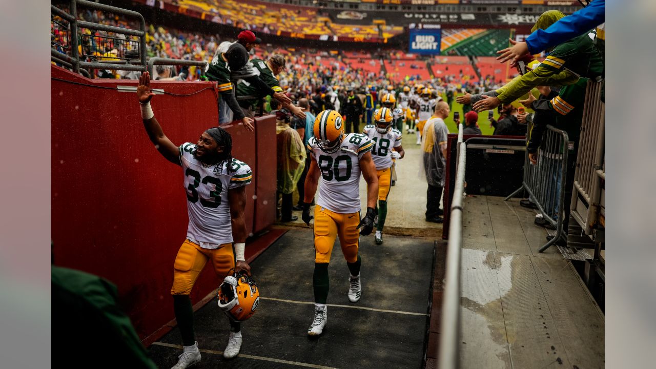 The last play of Packers-Commanders summed up a stinky NFL Sunday early  slate 