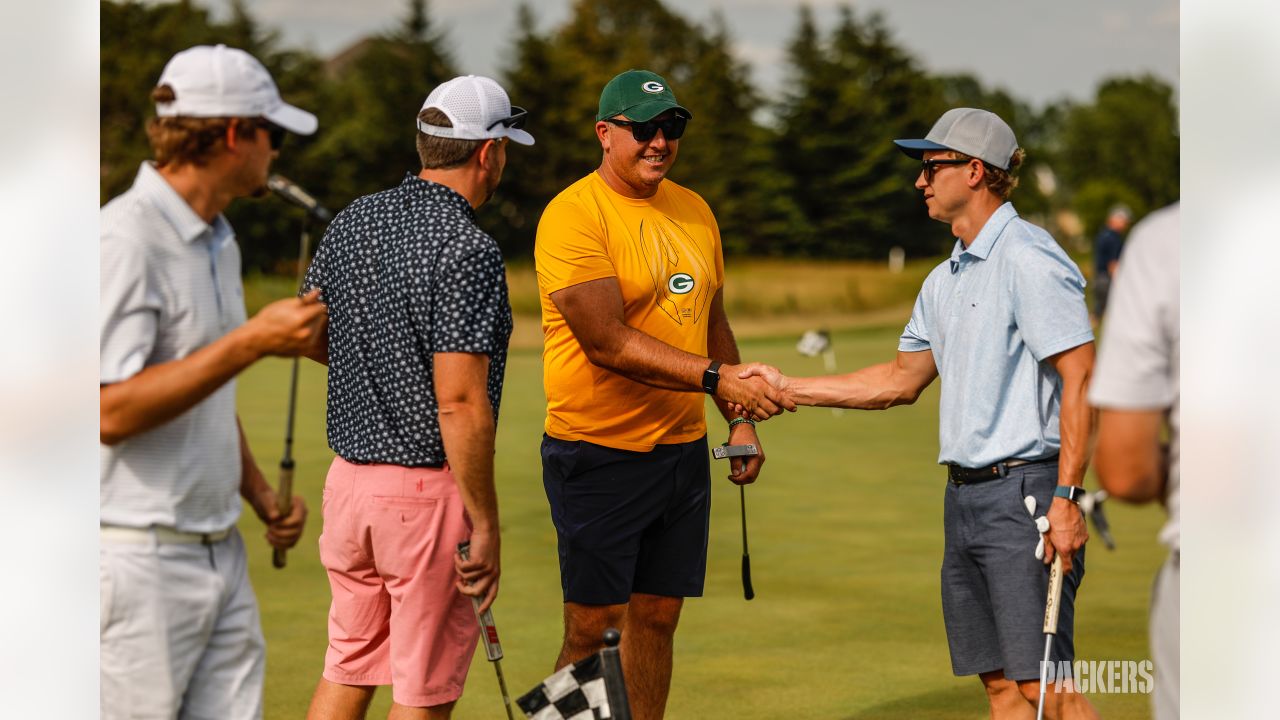 Green Bay Packers on X: The #PackersRoadTrip rolled into Hudson High  School to show support at their athletic fundraiser. 