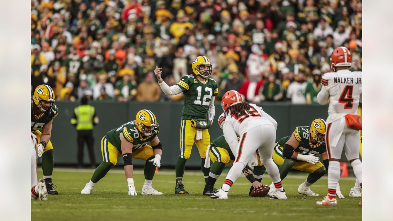 Game notes: Barrage of INTs propels Packers' defense in win over