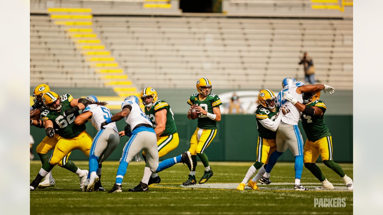 Chandon Sullivan Dives for Pick 6 Off Matt Stafford 