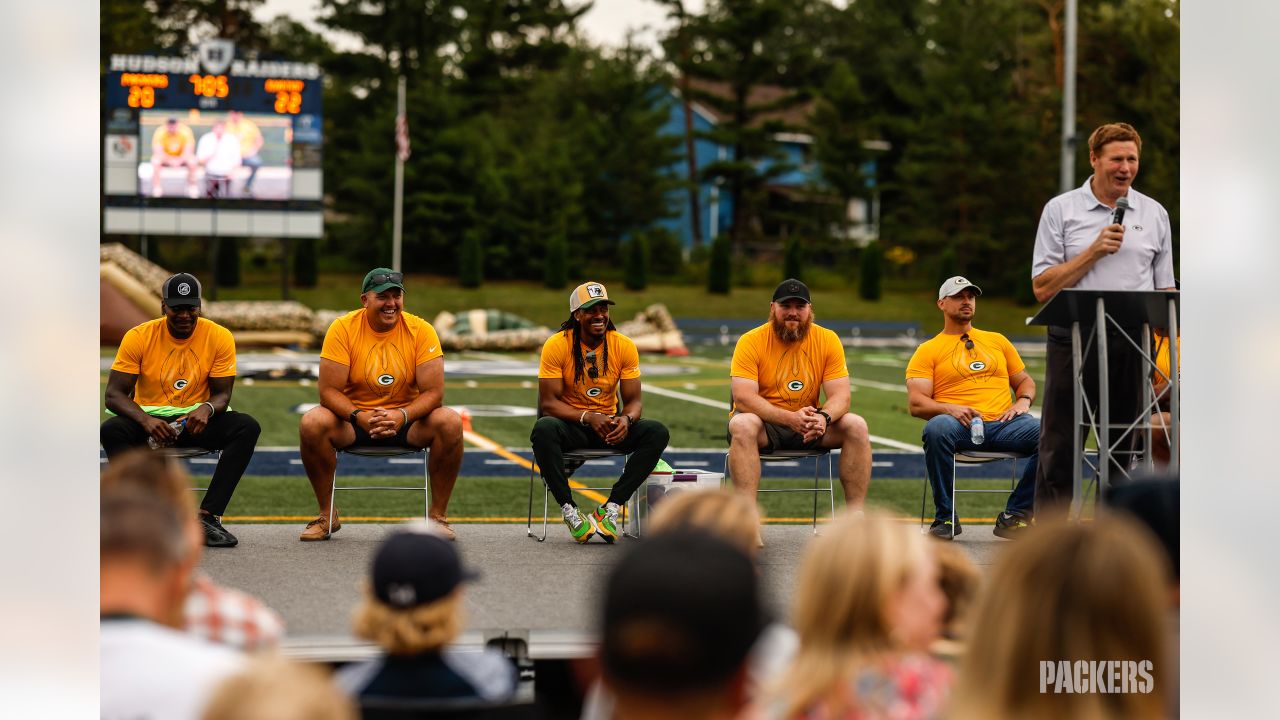 Packers Road Trip: Hudson welcomes alumni on Day 2