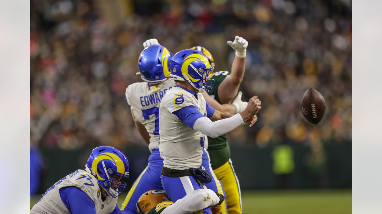 Monday Night Football recap: Packers (-7.5) cover vs. Rams, but game stays  Under 39.5 - VSiN Exclusive News - News