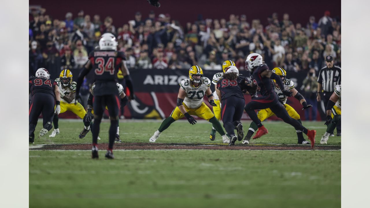 I hate how in Super Bowl 56, State Farm Stadium still has the Arizona  Cardinals banner around the stadium when it should be the logo for the  Super Bowl. Oh, and can