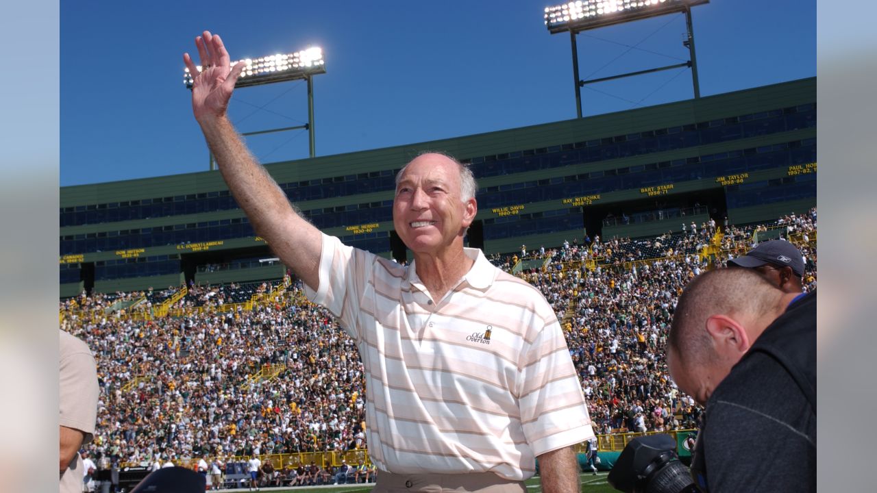 Legendary Green Bay Packers quarterback Bart Starr dies at 85 - CBS News