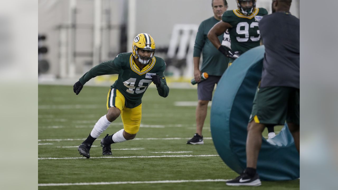 Green Bay Packers linebacker Ahmad Thomas finds birth parents