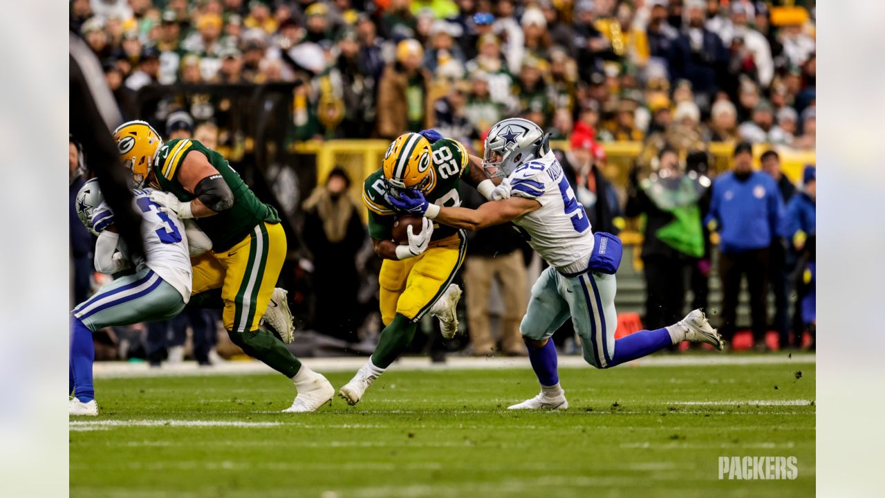 Packers rookie Christian Watson celebrates 58-yard TD with end zone backflip