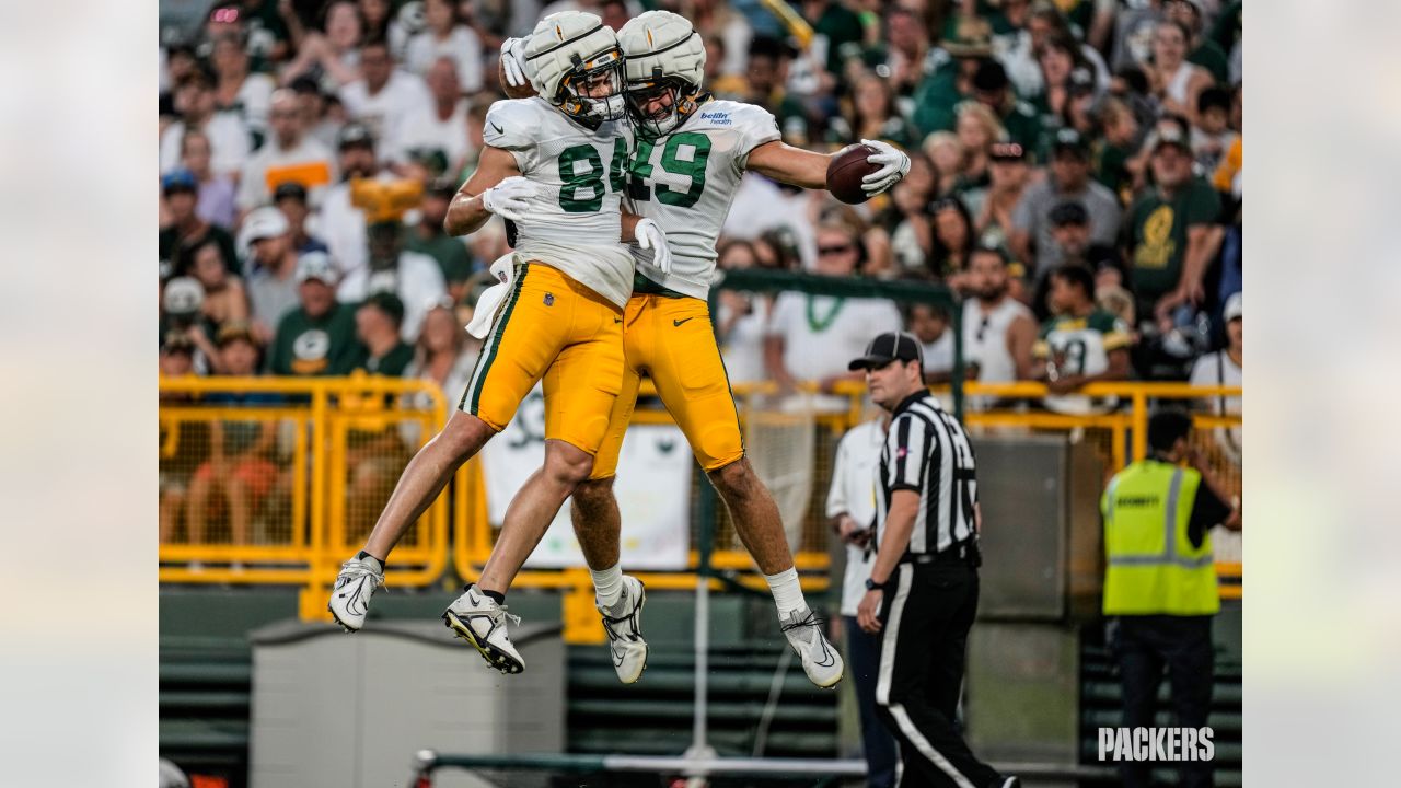 Best photos from Packers Family Night practice at Lambeau Field