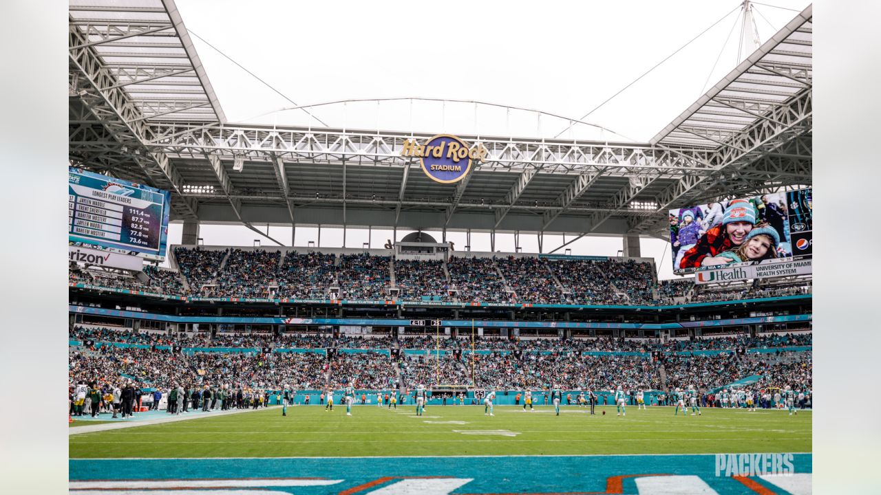 PACKERS VS. DOLPHINS - Hard Rock Stadium