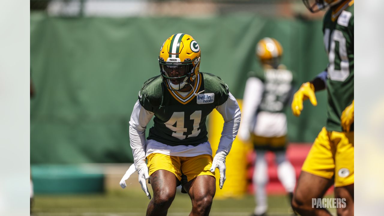 Green Bay Packers cornerback Eric Stokes (21) plays defense during an NFL  football game against the New England Patriots Sunday, Oct. 2, 2022, in  Green Bay, Wis. (AP Photo/Jeffrey Phelps Stock Photo - Alamy