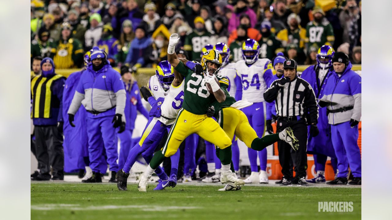 GAME BLOG: Packers defeat Rams 36-28, enter bye week with a win