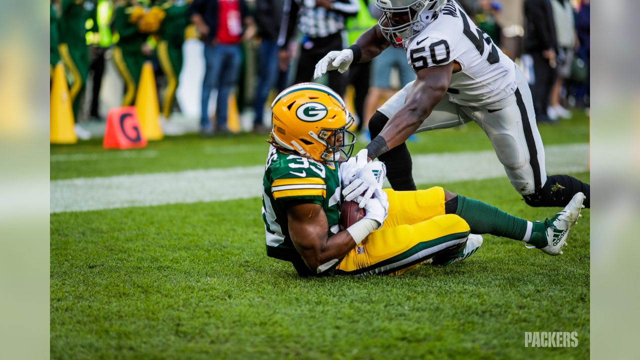 Blake Martinez's hustle, defense's goal-line stand lift Packers