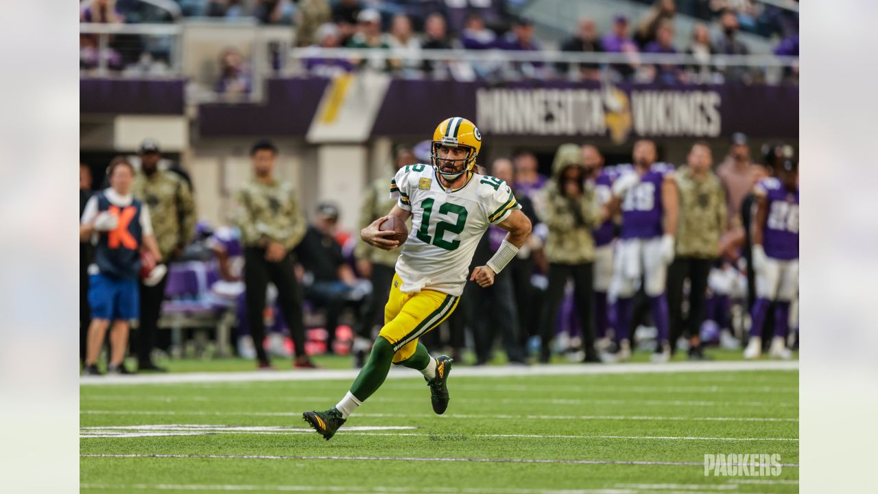 Packers QB Aaron Rodgers Tops 2021 NFL Awards, Earns 4th MVP