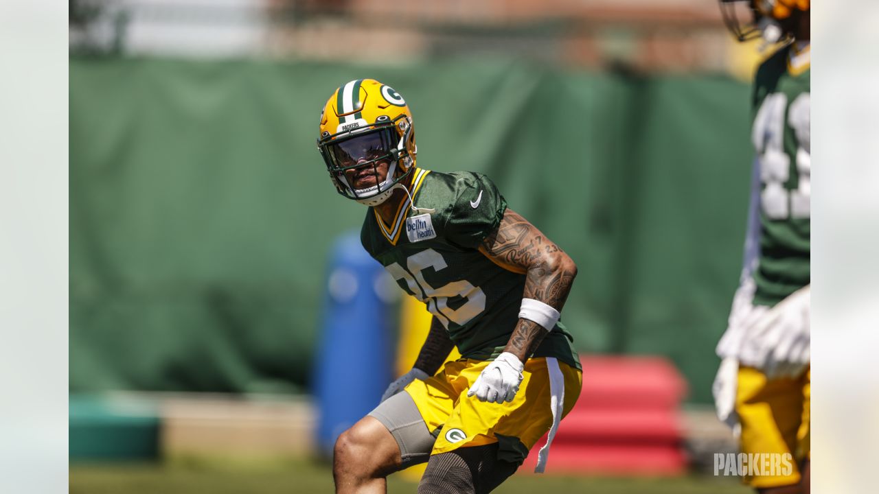 Green Bay Packers cornerback Eric Stokes (21) plays defense during an NFL  football game against the New England Patriots Sunday, Oct. 2, 2022, in  Green Bay, Wis. (AP Photo/Jeffrey Phelps Stock Photo - Alamy