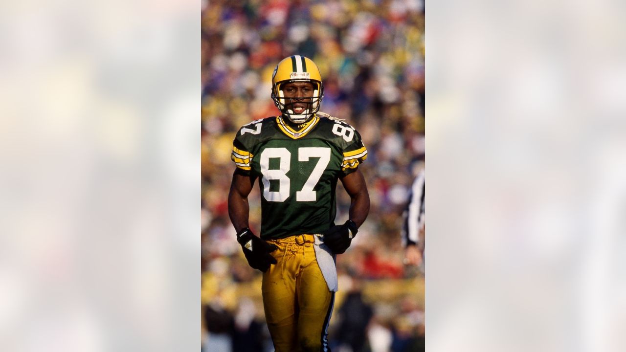 Green Bay Packers on X: Robert Brooks shares #Packers memories &  recalls how he popularized the Lambeau Leap. Watch:    / X