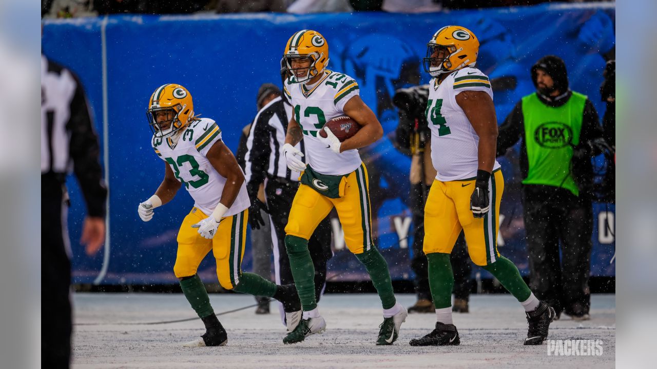 Rodgers throws 4 TDs, Packers beat skidding Giants 31-13