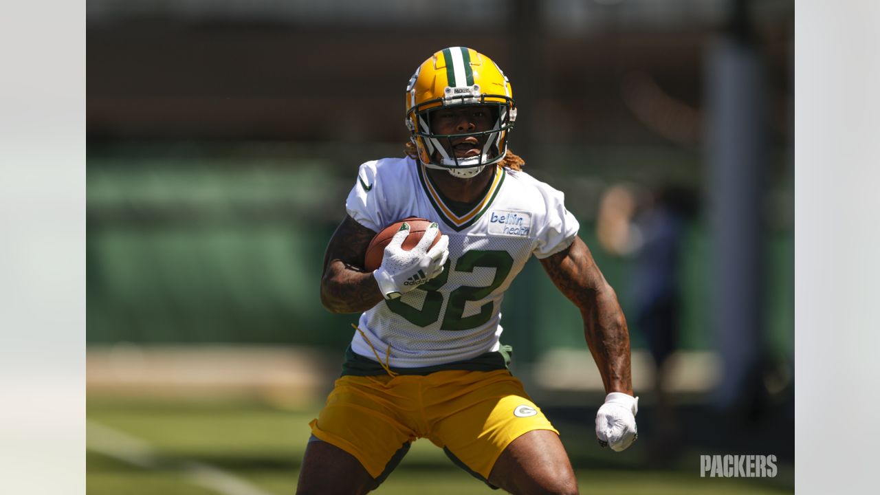 Green Bay Packers cornerback Eric Stokes (21) plays defense during an NFL  football game against the New England Patriots Sunday, Oct. 2, 2022, in  Green Bay, Wis. (AP Photo/Jeffrey Phelps Stock Photo - Alamy