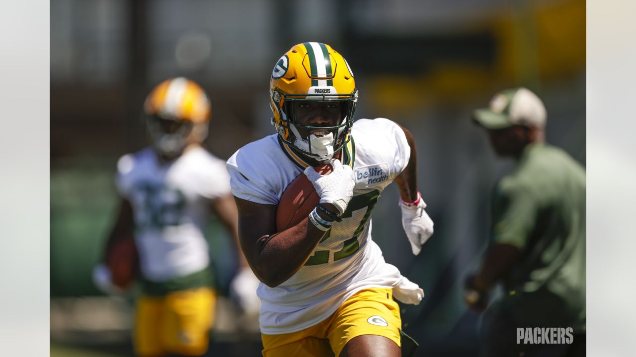 Green Bay Packers cornerback Eric Stokes (21) plays defense during an NFL  football game against the New England Patriots Sunday, Oct. 2, 2022, in  Green Bay, Wis. (AP Photo/Jeffrey Phelps Stock Photo - Alamy