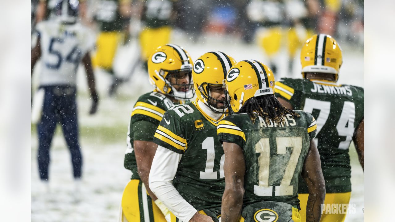 PFF puts six Packers on its year-end list of the 101 top-performing players  of the 2020 season: (2) Aaron Rodgers, (5) Davante Adams, (12) Jaire  Alexander, (23) David Bakhtiari, (27) Adrian Amos, (39) Corey Linsley :  r/GreenBayPackers