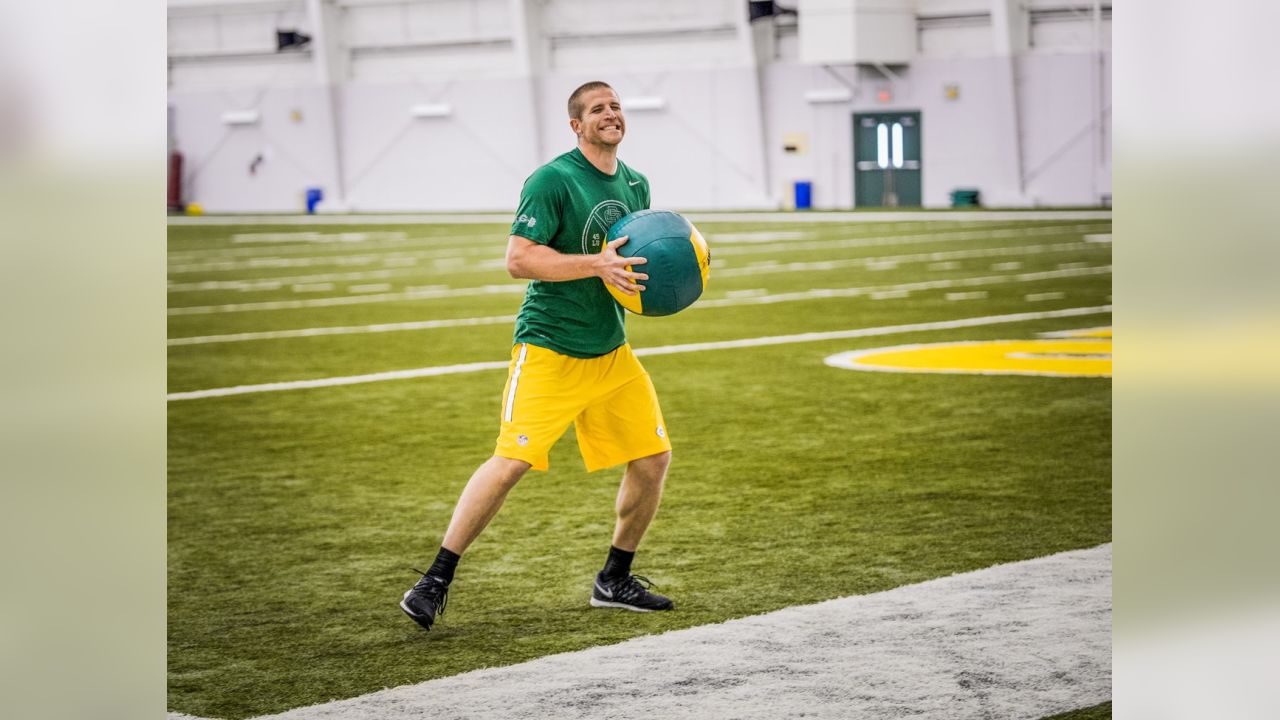 Jordy Nelson retires as a Green Bay Packer, acknowledges fans' support  during stellar career - Acme Packing Company