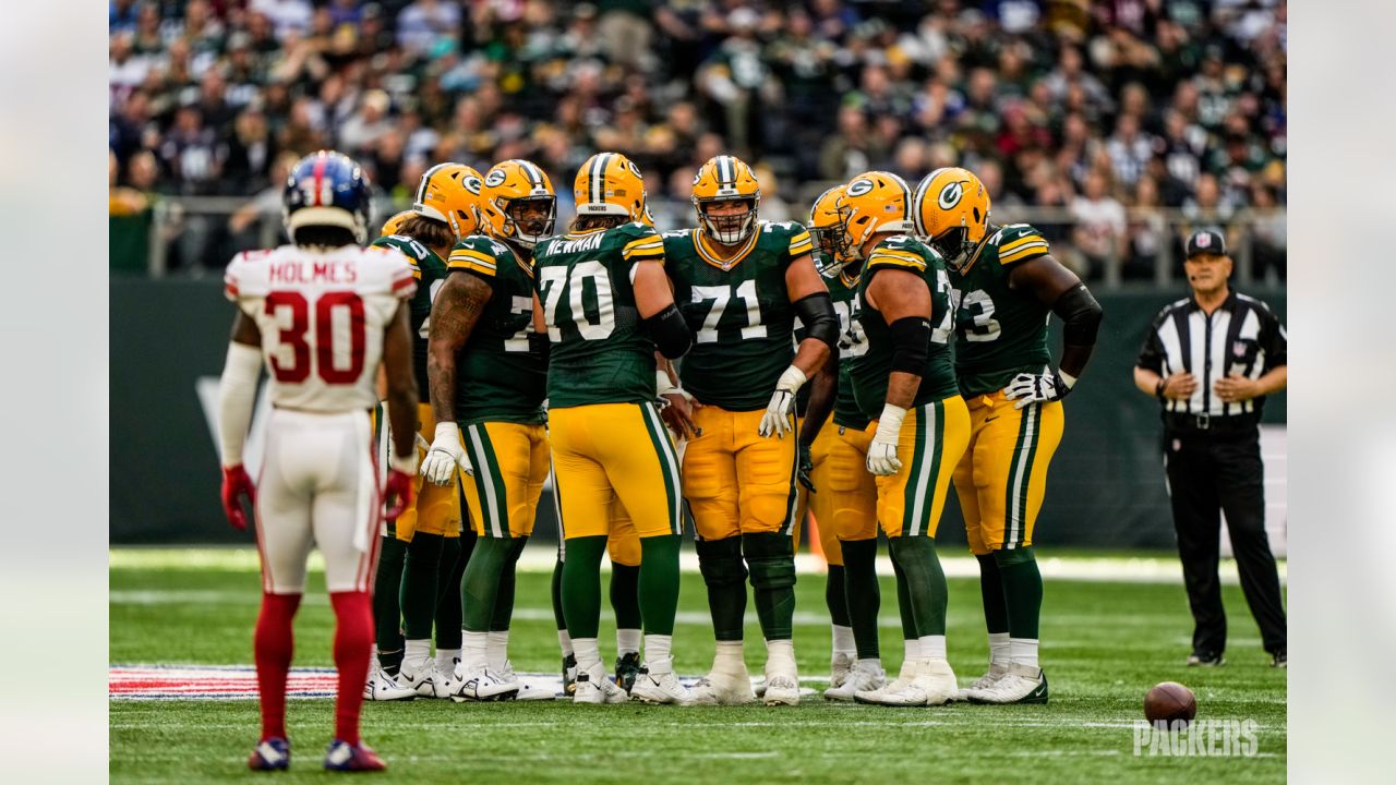 Packers collapse in second half in London, lose to Giants 27-22 - Acme  Packing Company