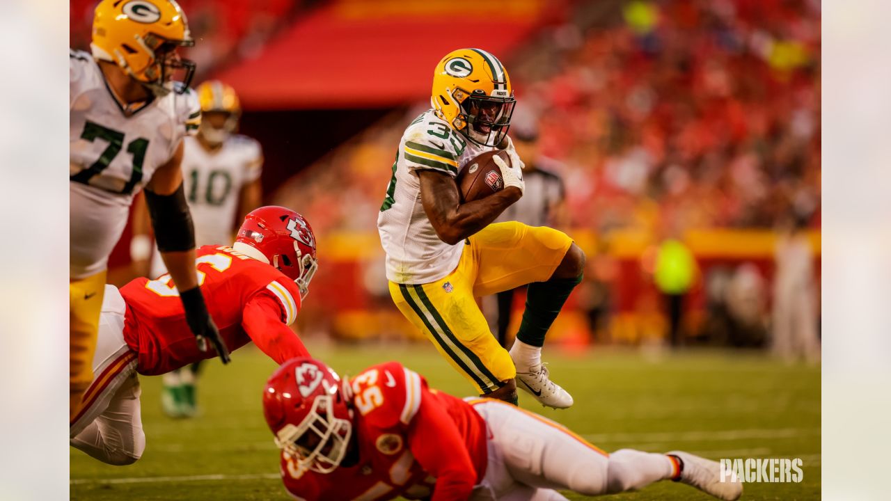 Green Bay Packers quarterback Jordan Love warms up before the start of an  NFL preseason football game between the Kansas City Chiefs and the Green  Bay Packers Thursday, Aug. 25, 2022, in