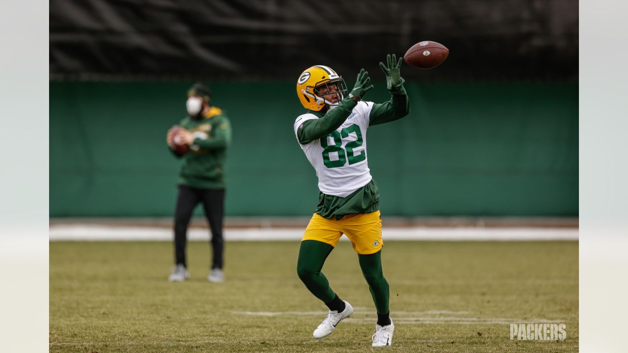 Green Bay Packers: Aaron Jones Attends Controversial Running Back Zoom  Meeting to Address 2023 Contract Concerns