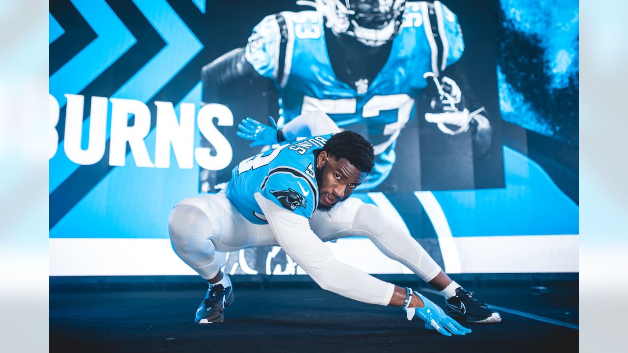 November 6, 2022: Brian Burns (53) of the Carolina Panthers during WEEK 9  of the NFL regular season between the Carolina Panthers and Cincinnati  Bengals in Cincinnati, Ohio. JP Waldron/Cal Sport Media/Sipa