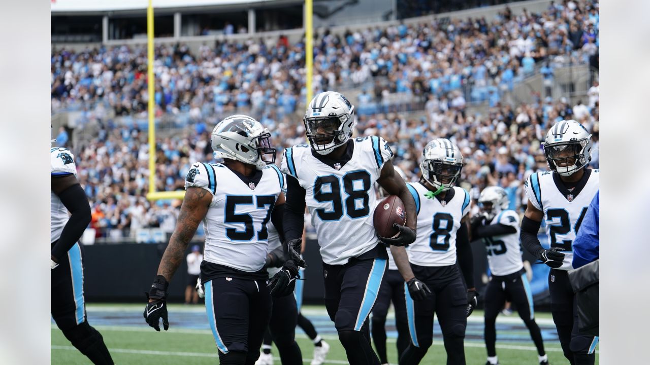 Carolina Panthers defensive end Marquis Haynes (98) on defense during an  NFL football game against the New England Patriots, Sunday, Nov. 7, 2021,  in Charlotte, N.C. (AP Photo/Brian Westerholt Stock Photo - Alamy