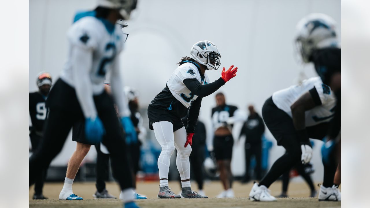 Panthers are activating DE Henry Anderson for tomorrow's game vs. Seattle,  per the team. He had been on the non/football injury list after…