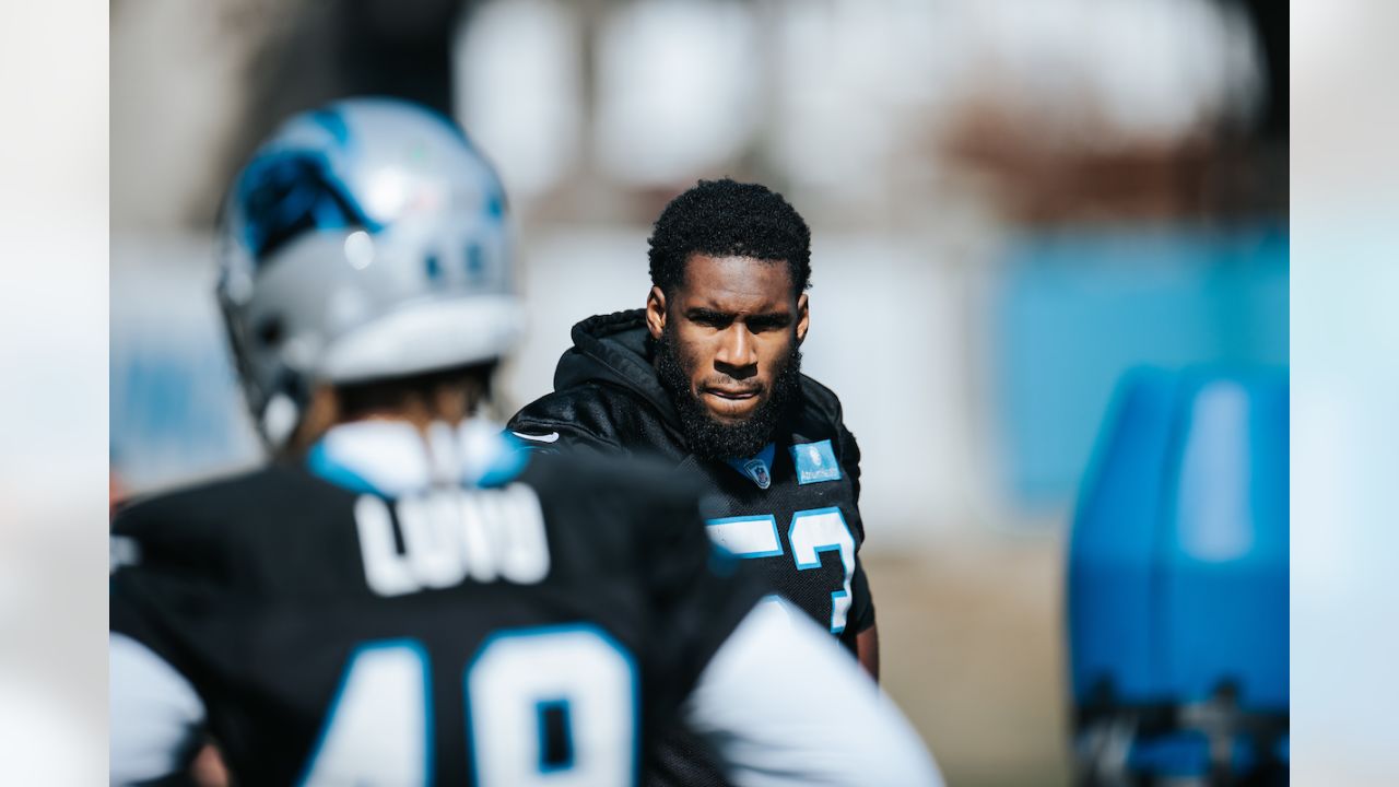 Panthers OLB Brian Burns' status for Sunday still uncertain as contract  stalemate continues - The San Diego Union-Tribune