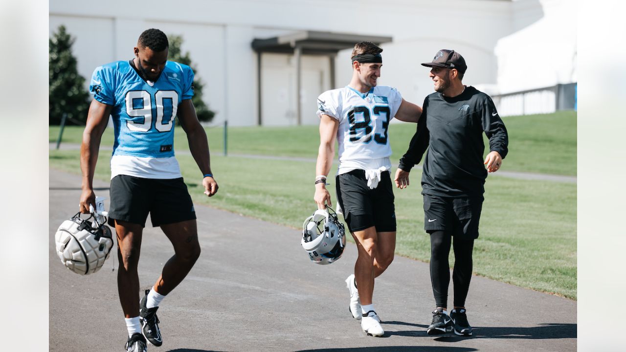 Shaq aims to step up for Panthers D after Kuechly's retirement