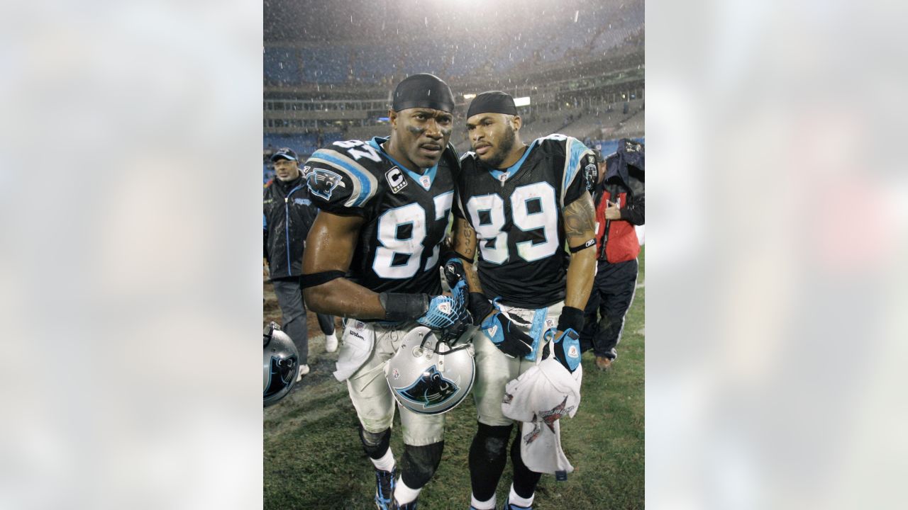 Panthers will induct Julius Peppers, Muhsin Muhammad into team's