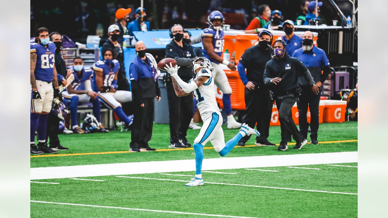 Carolina Panthers free safety Jeremy Chinn (21) yells instructions during  an NFL football game against the Tampa Bay Buccaneers, Sunday, Dec. 26,  2021, in Charlotte, N.C. (AP Photo/Brian Westerholt Stock Photo - Alamy