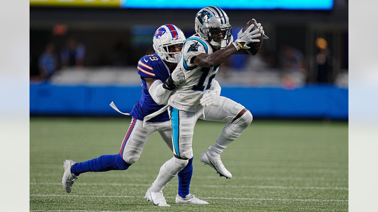 Buffalo Bills cornerback Cam Lewis (39) warms up before an NFL