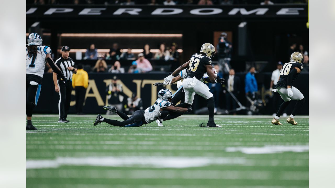 Saints close disappointing 7-10 season with 10-7 loss to Panthers