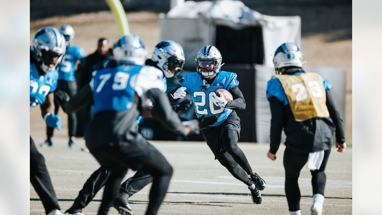 Buffalo Bills running back Raheem Blackshear activates truck stick against  Carolina Panthers defense