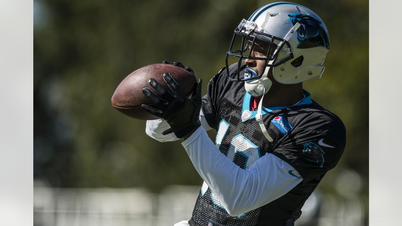 Roberto Aguayo starting over with Panthers