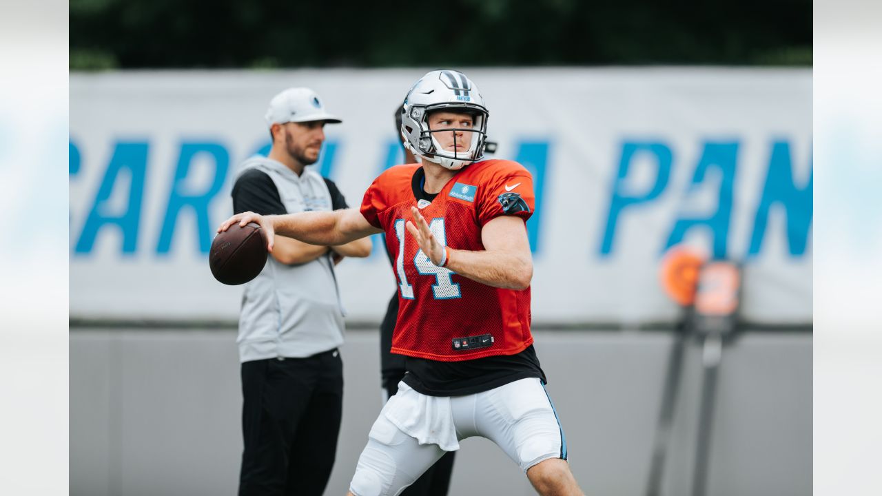 Day 1 of Carolina Panthers training camp is in the books and new QB Sam  Darnold is settling in nicely