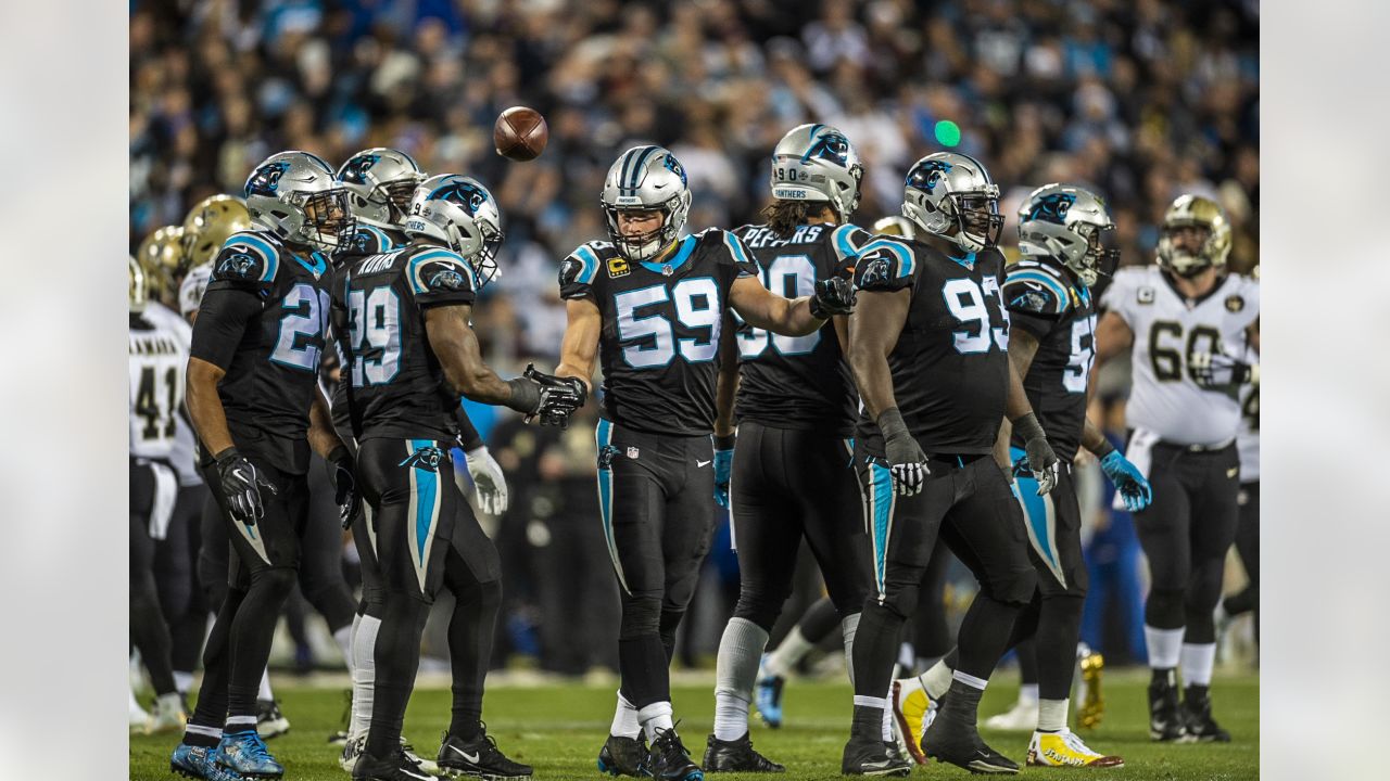 Carolina Panthers Uniform News: Team May Wear Black Pants in 2012