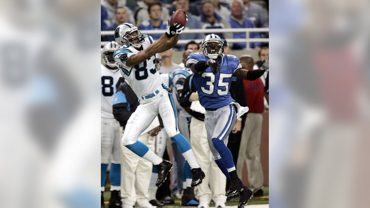 Charlotte, United States. 24th Dec, 2022. Charlotte, NC USA; Carolina  Panthers running back D'Onta Foreman (33) runs with the ball against the  Detroit Lions during an NFL game at Bank of America