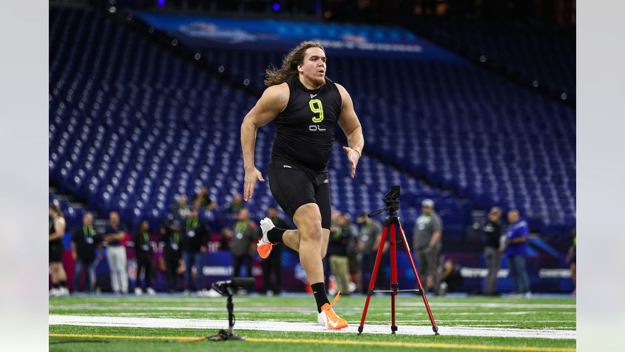 NFL Combine 2022: Measurements, 40-yard dash times, drill results, more for  each position at scouting combine - DraftKings Network