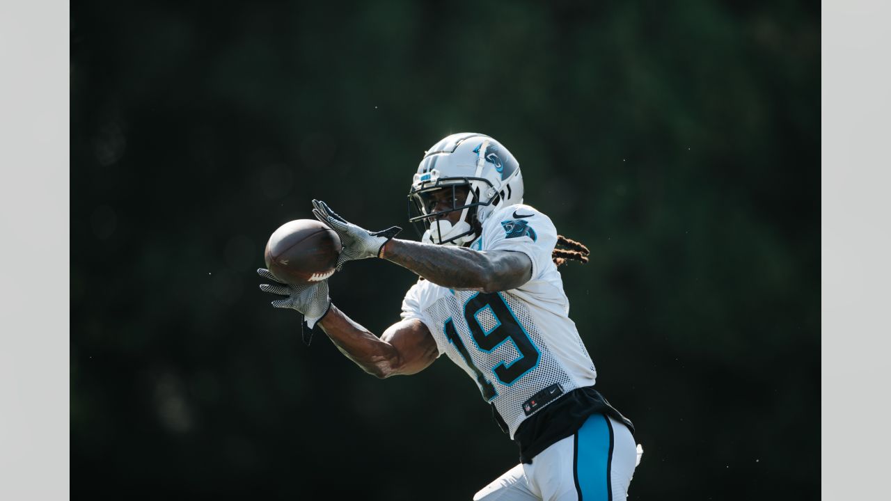 Panthers re-sign former fifth-round pick Daviyon Nixon to practice squad -  On3