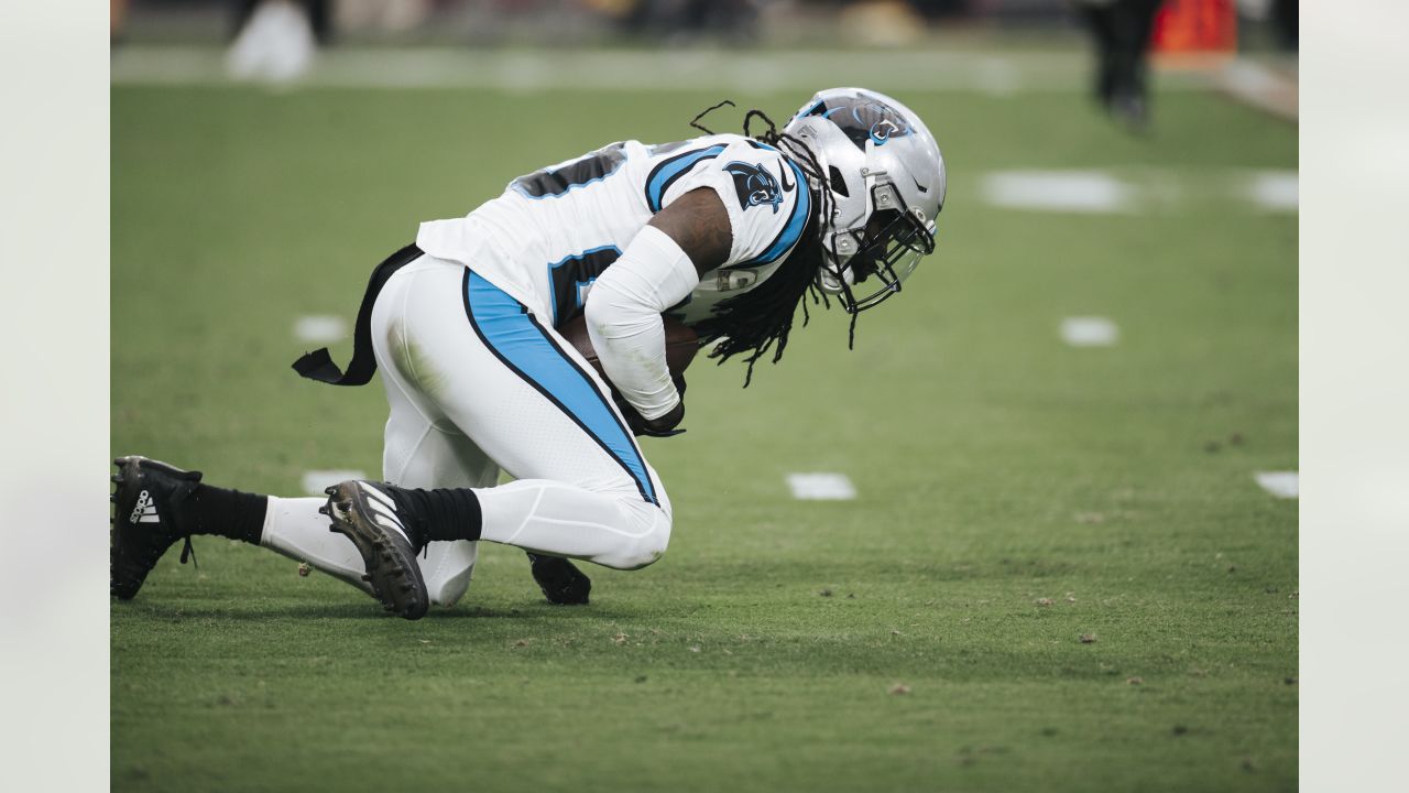 Cam Newton's 'super' effort leads Panthers to 49-15 rout of Cardinals