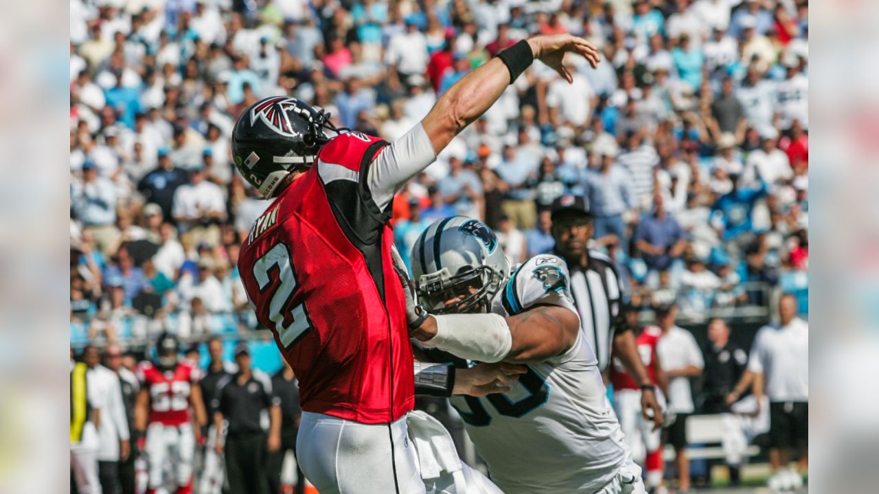 Julius Peppers retirement: Panthers DE ends career after 17 seasons -  Sports Illustrated