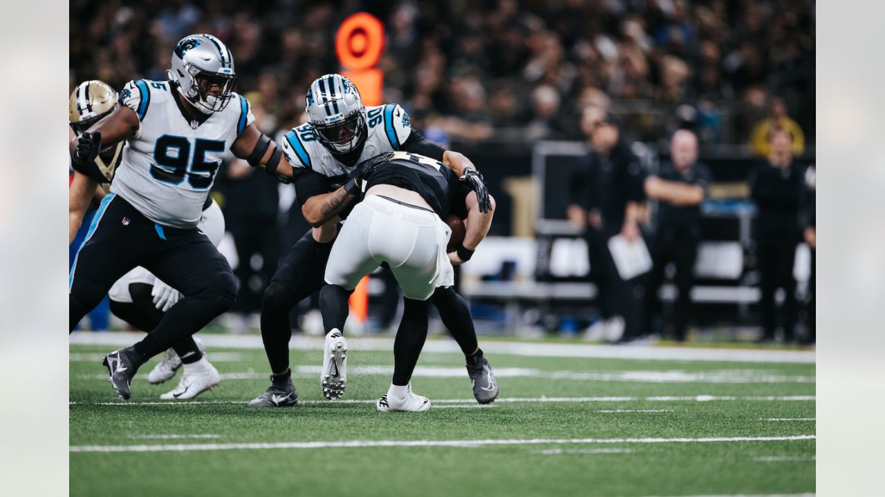 Saints close disappointing 7-10 season with 10-7 loss to Panthers